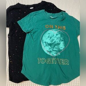 Old Navy - Girl’s Green and Black Short Sleeve Tees